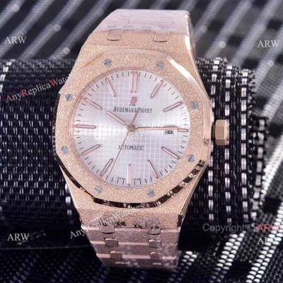 Replica Audemars Piguet Royal Oak Watch - Rose Gold Frosted Silver Dial 41 MM